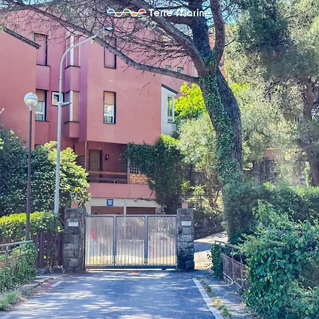 Il Poggio Sul Mare, Terre Marine شقة مونتيروسّو ال ماري